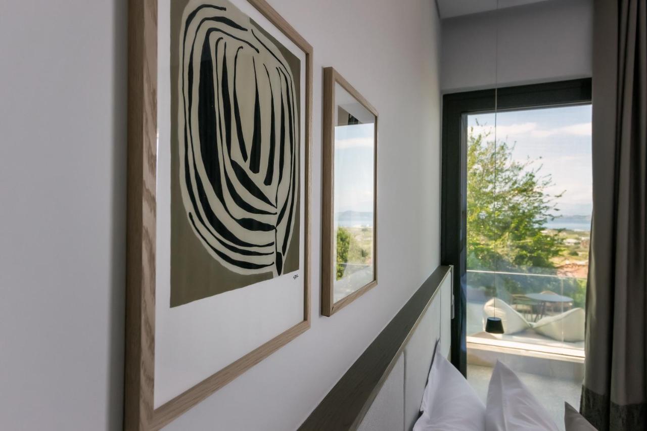 Acro Upscale Residences Corinth Exterior photo